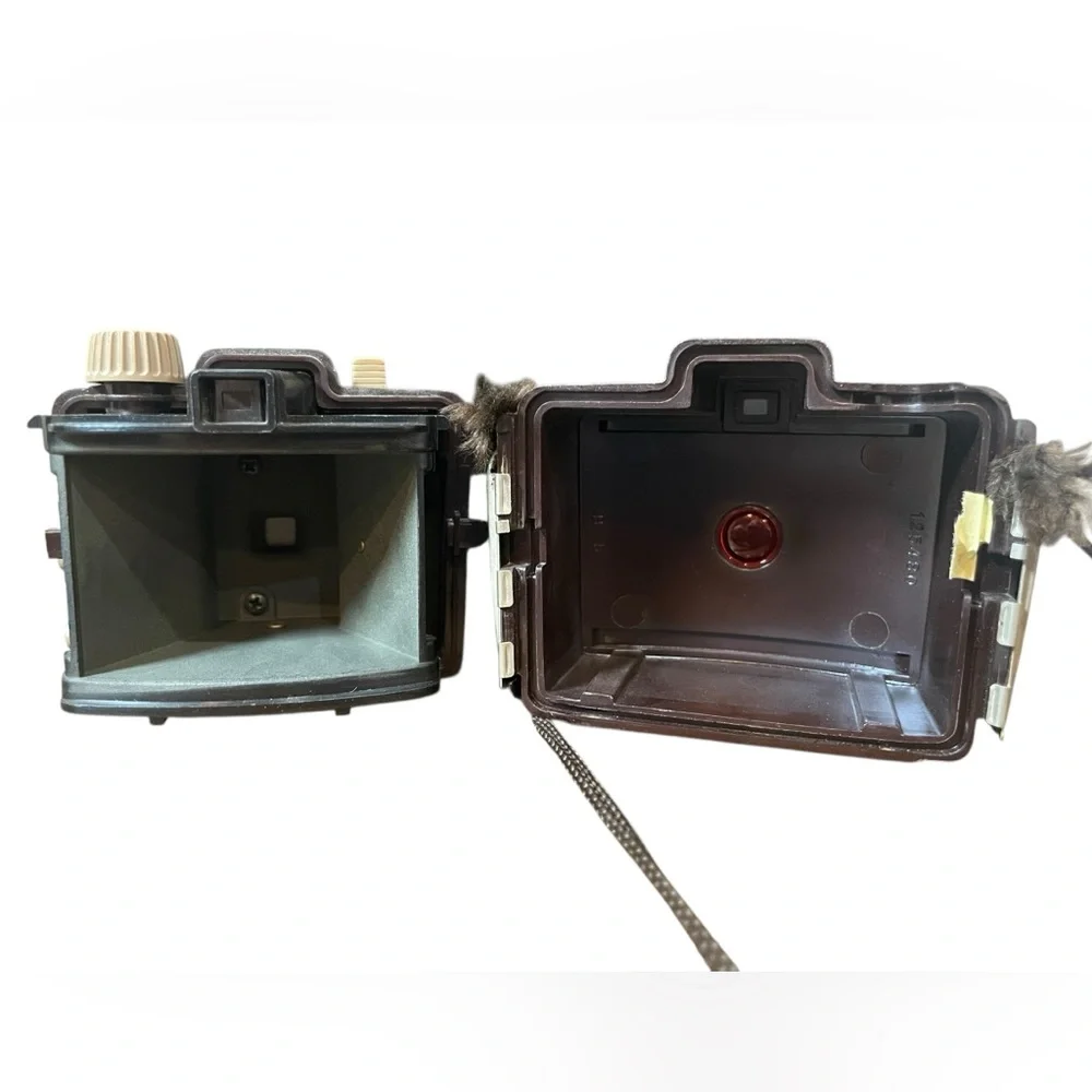 Kodak Brownie Holiday Flash Camera